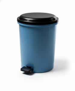 SP18 Plastic Pedal Bin in Blue Colour jpg