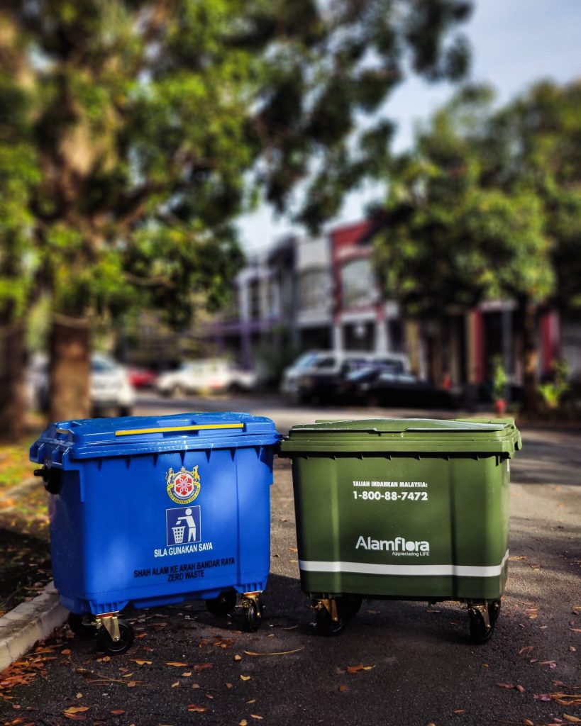 Tong Sampah Majlis dan Alam Flora oleh NORDVOX